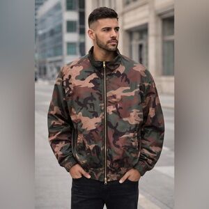 Men's Camouflage Windbreaker Jacket Size Large